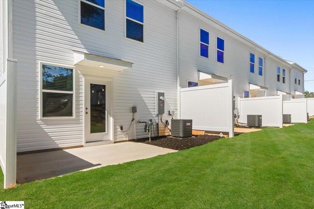 2036 Hillman Way, Roebuck, SC 29376