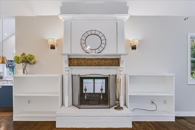 53 Haduk Dr, North Attleboro, MA 02760