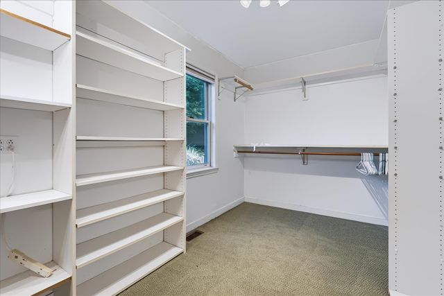 53 Haduk Dr, North Attleboro, MA 02760