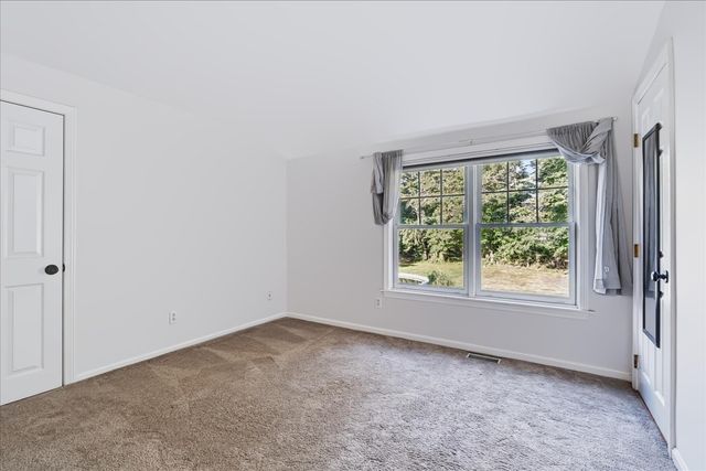 53 Haduk Dr, North Attleboro, MA 02760