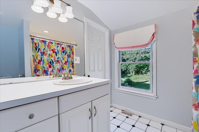 53 Haduk Dr, North Attleboro, MA 02760