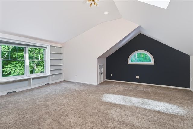 53 Haduk Dr, North Attleboro, MA 02760