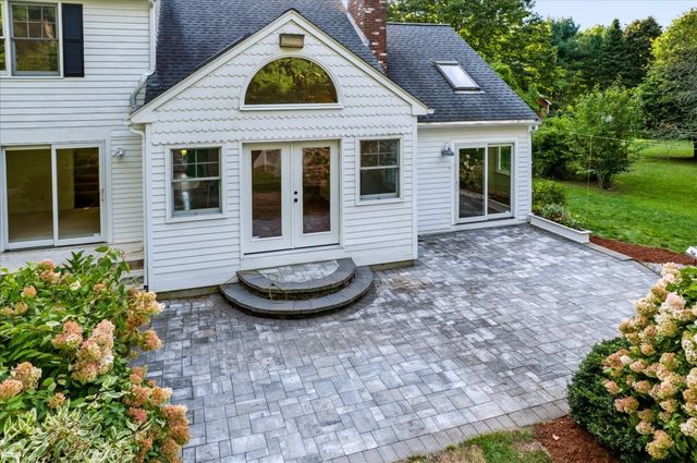 53 Haduk Dr, North Attleboro, MA 02760