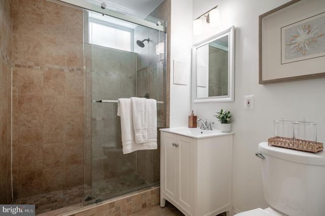 808 S FAIRFAX ST, Alexandria, VA 22314