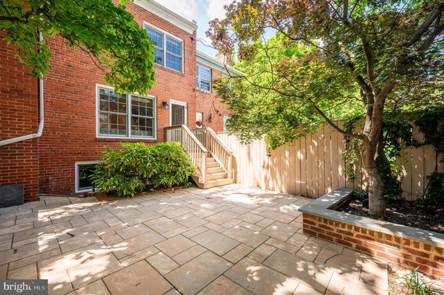808 S FAIRFAX ST, Alexandria, VA 22314