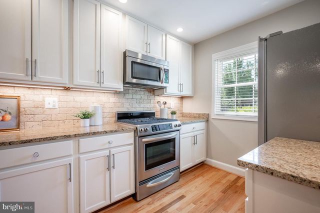808 S FAIRFAX ST, Alexandria, VA 22314
