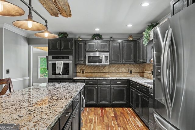 520 Long View Drive, Hiawassee, GA 30546
