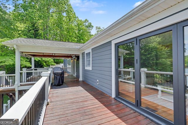 520 Long View Drive, Hiawassee, GA 30546