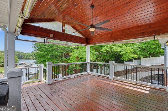 520 Long View Drive, Hiawassee, GA 30546