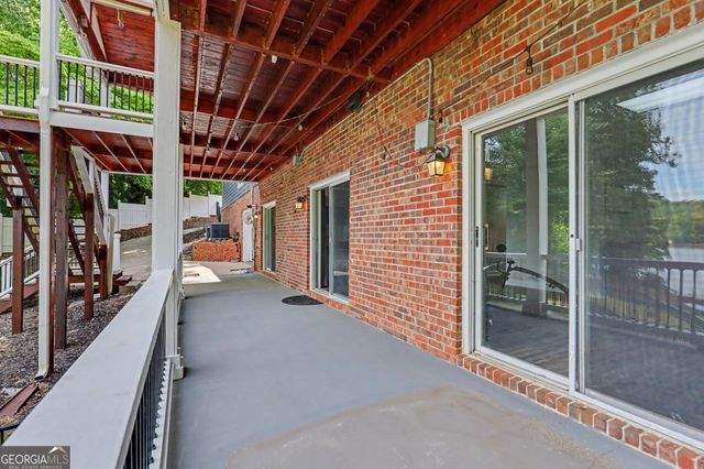520 Long View Drive, Hiawassee, GA 30546