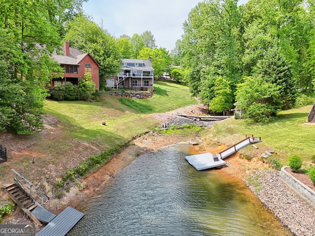 520 Long View Drive, Hiawassee, GA 30546