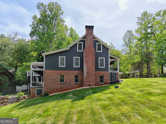 520 Long View Drive, Hiawassee, GA 30546