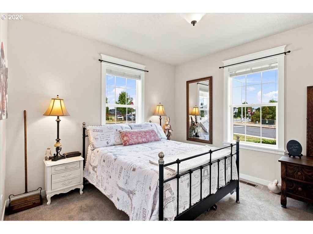 Image 25 of property listing at 1169 Se ACADEMY St, Dallas, OR 97338