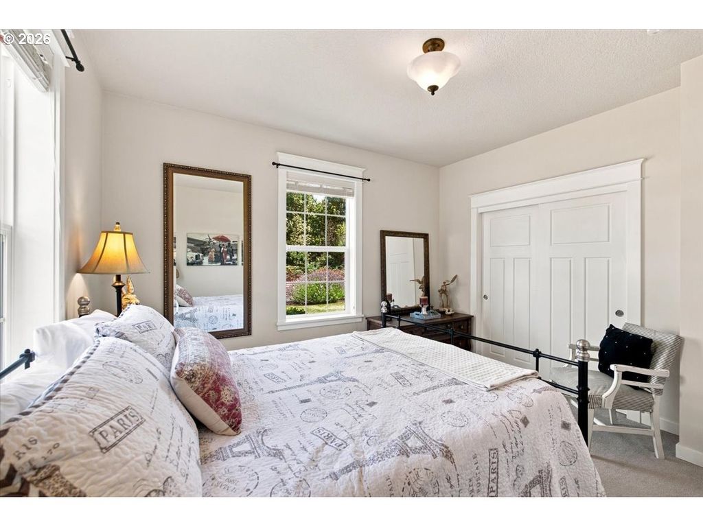 Image 26 of property listing at 1169 Se ACADEMY St, Dallas, OR 97338