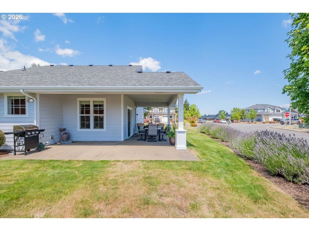Image 32 of property listing at 1169 Se ACADEMY St, Dallas, OR 97338