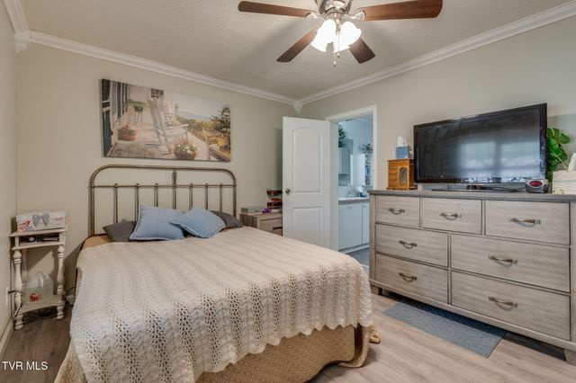 4592 Cherokee Road, Jonesborough, TN 37659