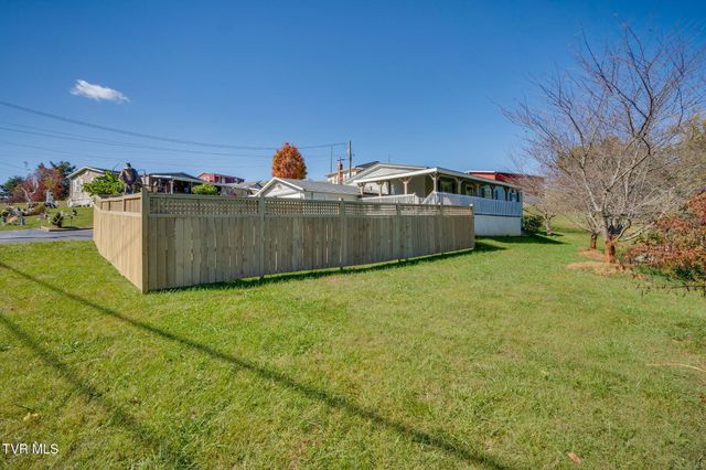 4592 Cherokee Road, Jonesborough, TN 37659