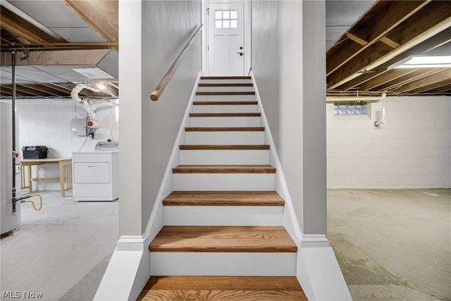 13838 Whitney Road, Strongsville, OH 44136