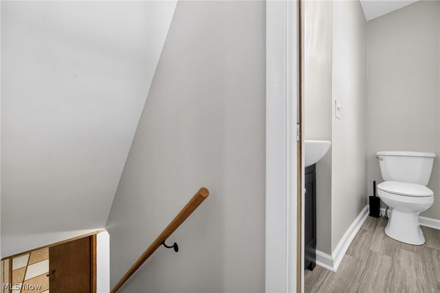 13838 Whitney Road, Strongsville, OH 44136