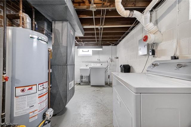 13838 Whitney Road, Strongsville, OH 44136