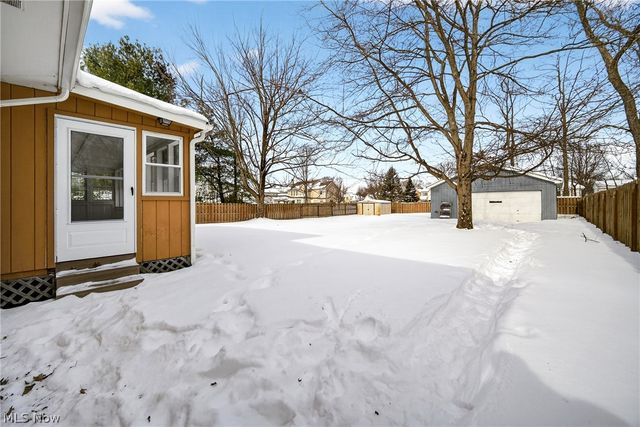 13838 Whitney Road, Strongsville, OH 44136