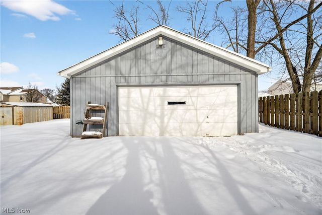 13838 Whitney Road, Strongsville, OH 44136