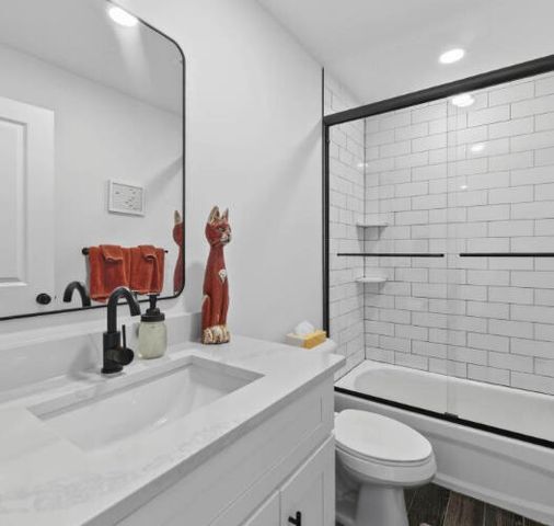 23112 Vassar Avenue, Hazel Park, MI 48030
