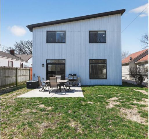 23112 Vassar Avenue, Hazel Park, MI 48030