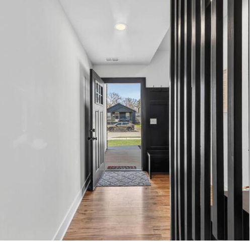 23112 Vassar Avenue, Hazel Park, MI 48030