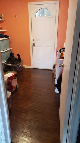 24816 CUSHING Avenue, Eastpointe, MI 48021