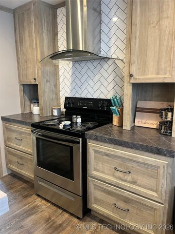 59 Bear Court, Canadian, OK 74425