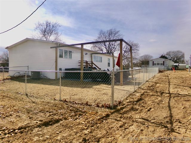 59 Bear Court, Canadian, OK 74425