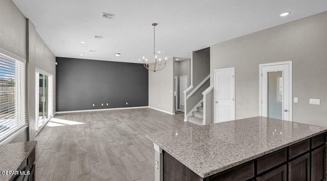 905 GULF STREAMS Avenue, El Paso, TX 79932