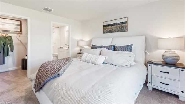 109 Nelson RD S, Cape Coral, FL 33991