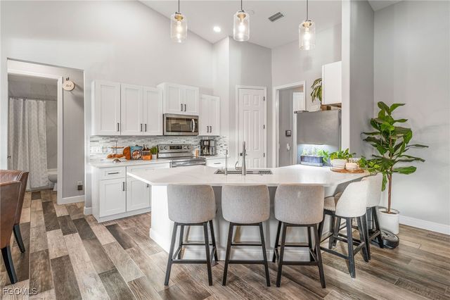 2604 SW 10th AVE, Cape Coral, FL 33914