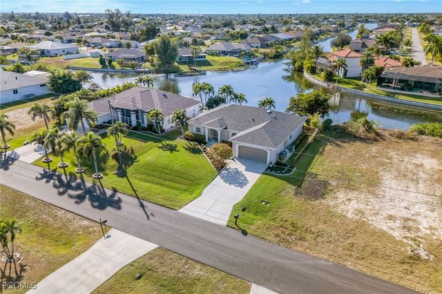 2604 SW 10th AVE, Cape Coral, FL 33914