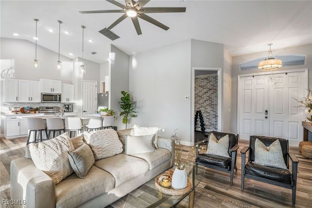 2604 SW 10th AVE, Cape Coral, FL 33914