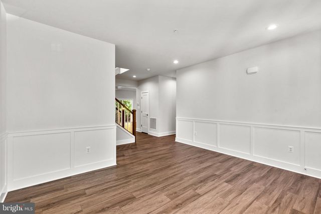 9344 MEREDITH AVE, Laurel, MD 20723