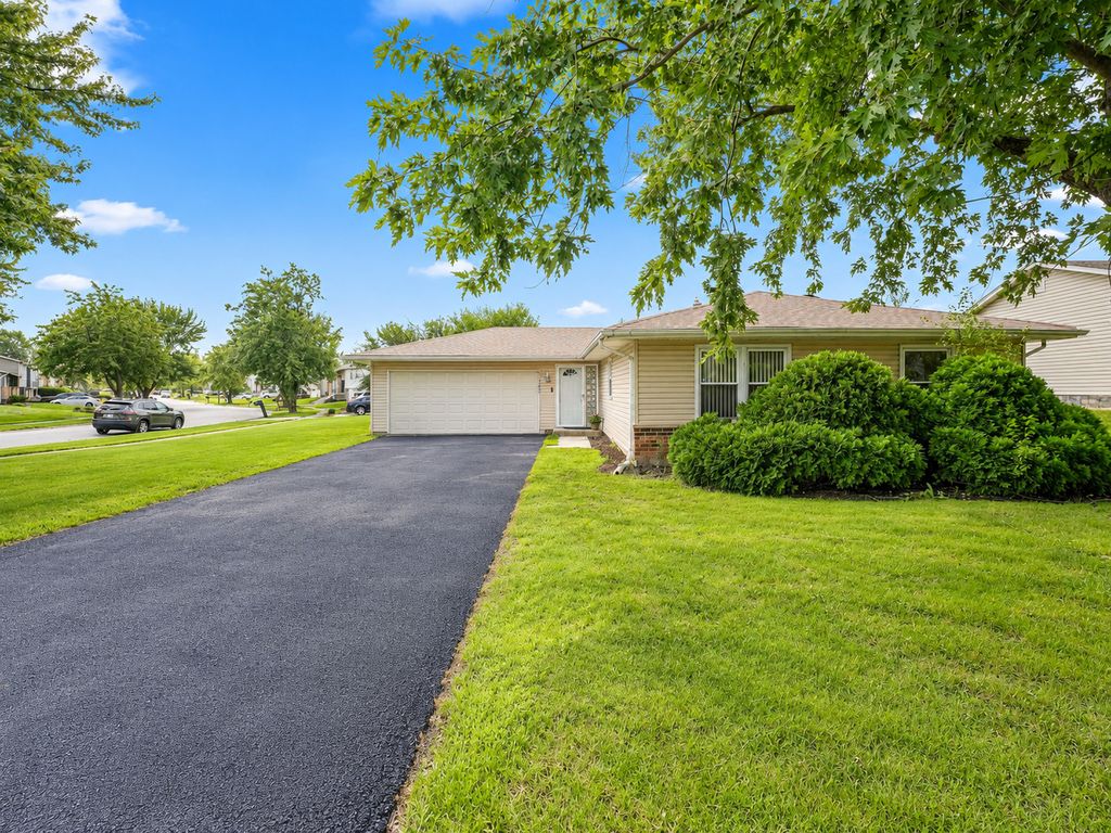 17550 Winston Court, Country Club Hills, IL 60478 — photo 2