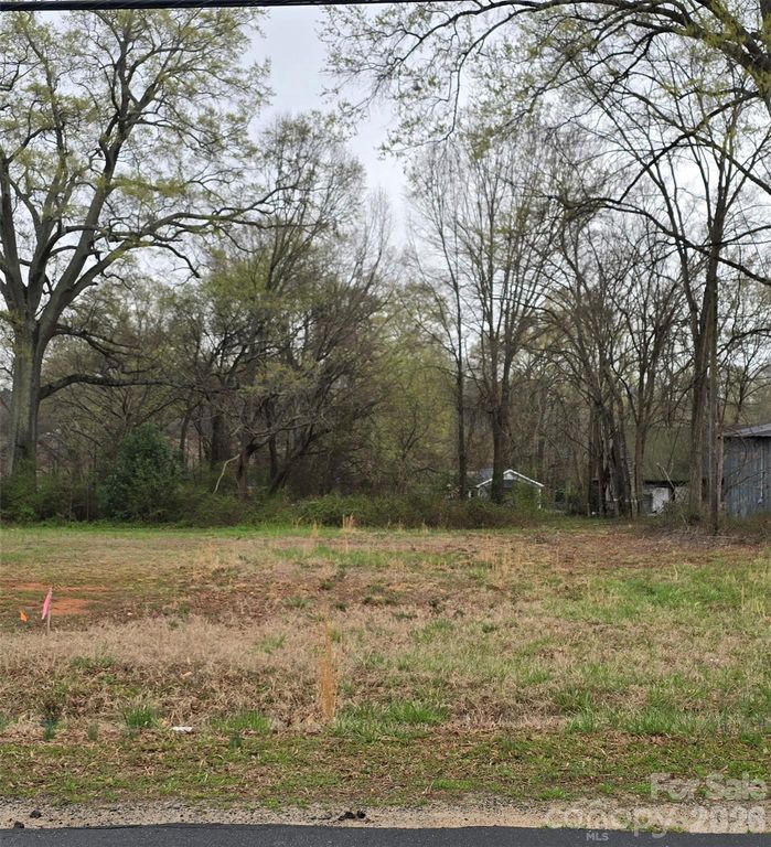 1205 Pine Street, Kannapolis, NC 28081