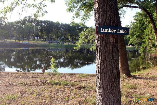 900 Old Lytton Springs Road, Lockhart, TX 78644