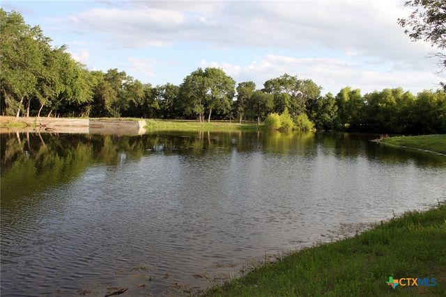 900 Old Lytton Springs Road, Lockhart, TX 78644