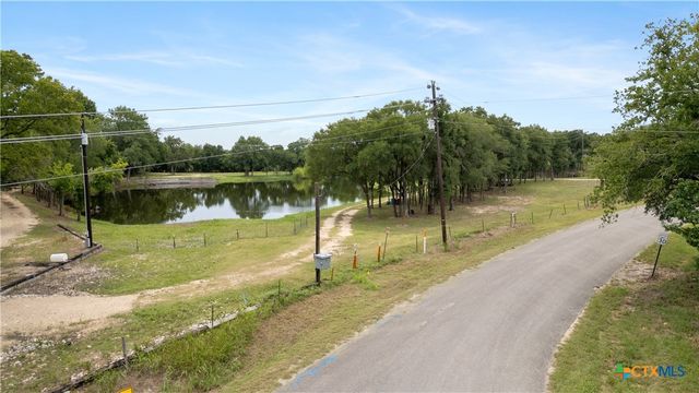 900 Old Lytton Springs Road, Lockhart, TX 78644