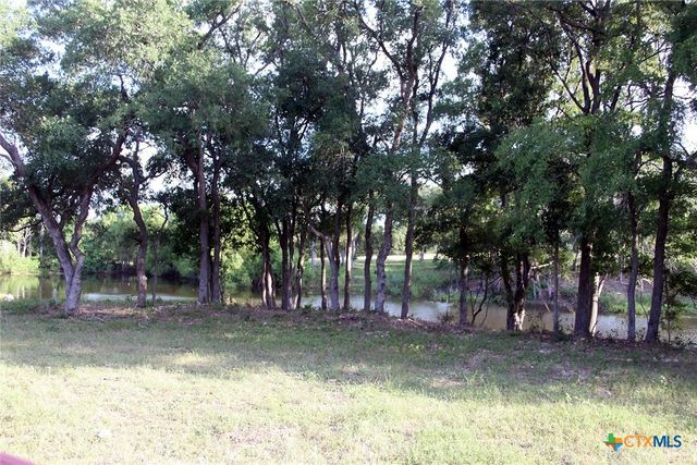 900 Old Lytton Springs Road, Lockhart, TX 78644