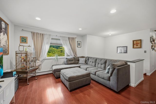 5 Harriet Lane, New City, NY 10956