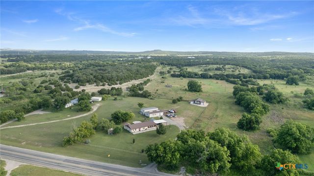 963 Fm 580, Lampasas, TX 76550