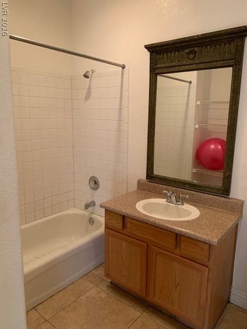 2019 Rancho Lake Drive 107, Las Vegas, NV 89108
