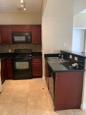 2019 Rancho Lake Drive 107, Las Vegas, NV 89108