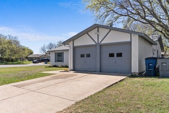 1539 Willowbrook Street, Lancaster, TX 75134