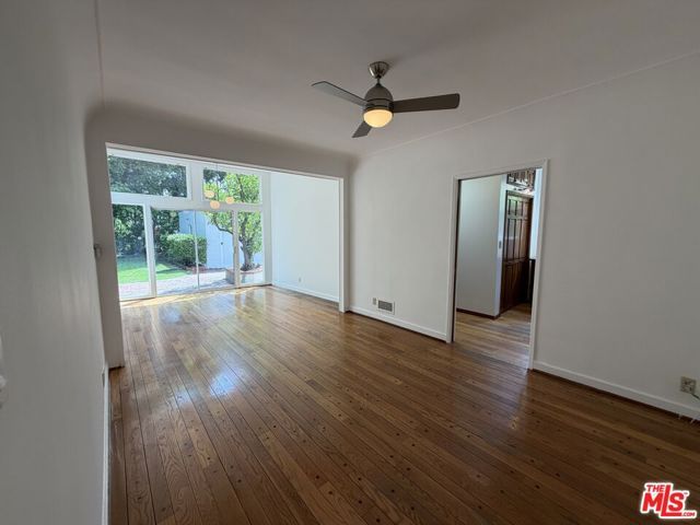 150 N Martel Avenue, Los Angeles, CA 90036